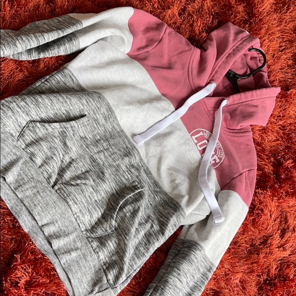 Fashion nova hoodie